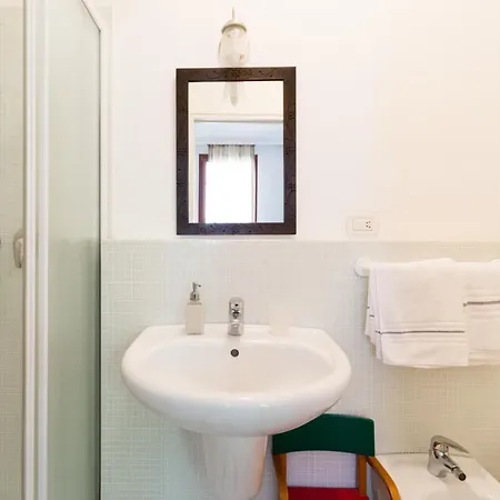 Casa Baseggio Bed and Breakfast 3*