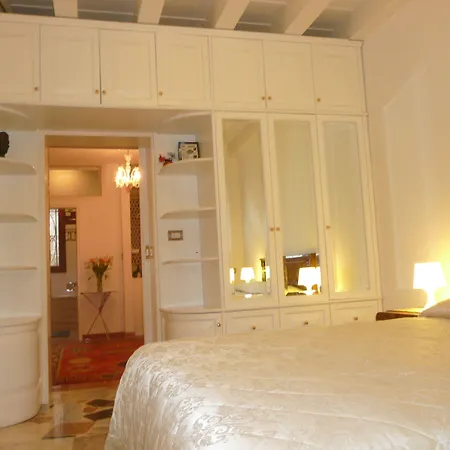 Oda ve Kahvaltı Casa Baseggio Venedik