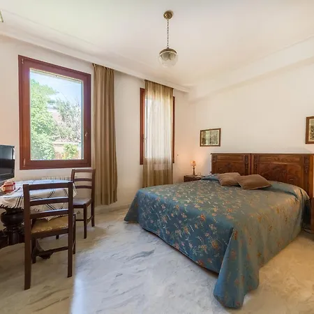 Casa Baseggio 3* Venedig